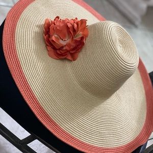 Nine West sun hat